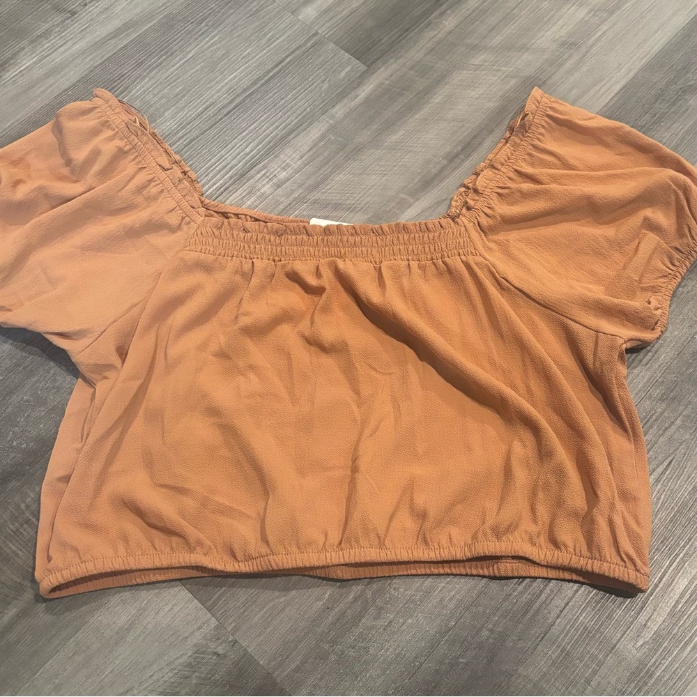 New Pink Rose Caramel Latte Color Off-Shoulder Crop Top - Size Large